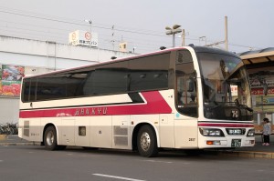 阪急バス「さぬきエクスプレス大阪号」丸亀直行便　827（H24.02.17）　1280         